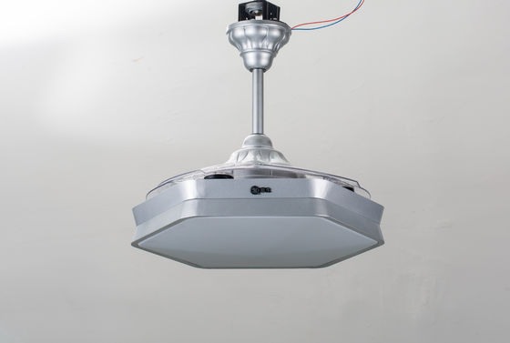 EMC 빠른 속도 42&quot; 접을 수 있는 잎을 가진 Dimmable 철회 가능한 천장 선풍기 빛